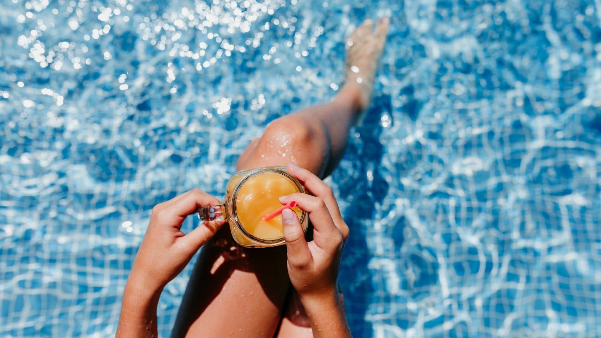 découvrez les piscines en container pour votre jardin