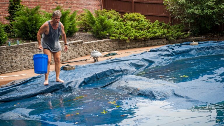 bache pour piscine ce quil faut savoir