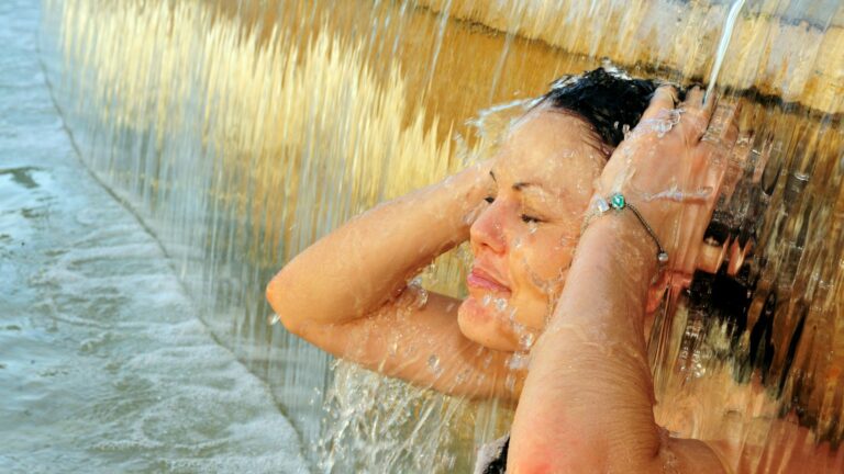 La Canicule est là ! Comment bien se rafraîchir quand il fait chaud ?