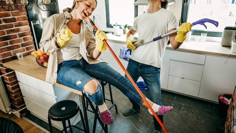 12 habitudes à adopter au quotidien dans sa maison pour avoir un intérieur propre sans nettoyage