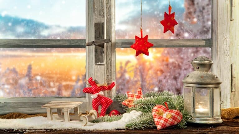 Sublimez votre Fenêtre avec ces Décorations de Noël Féériques