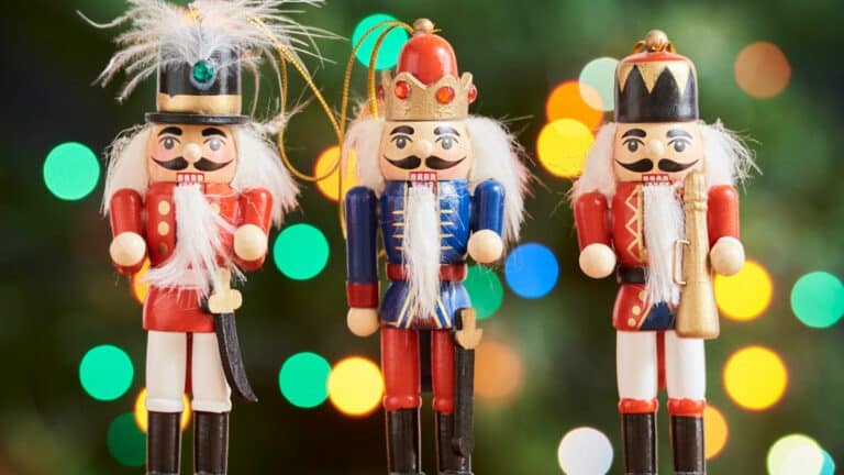 Comment créer une décoration de Noël en bois originale ?
