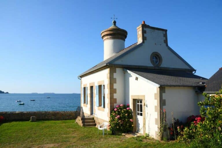 Comment décorer une maison de vacances en bord de mer ?