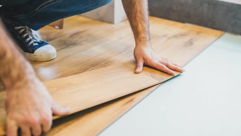 Nos conseils pour changer votre parquet flottant facilement