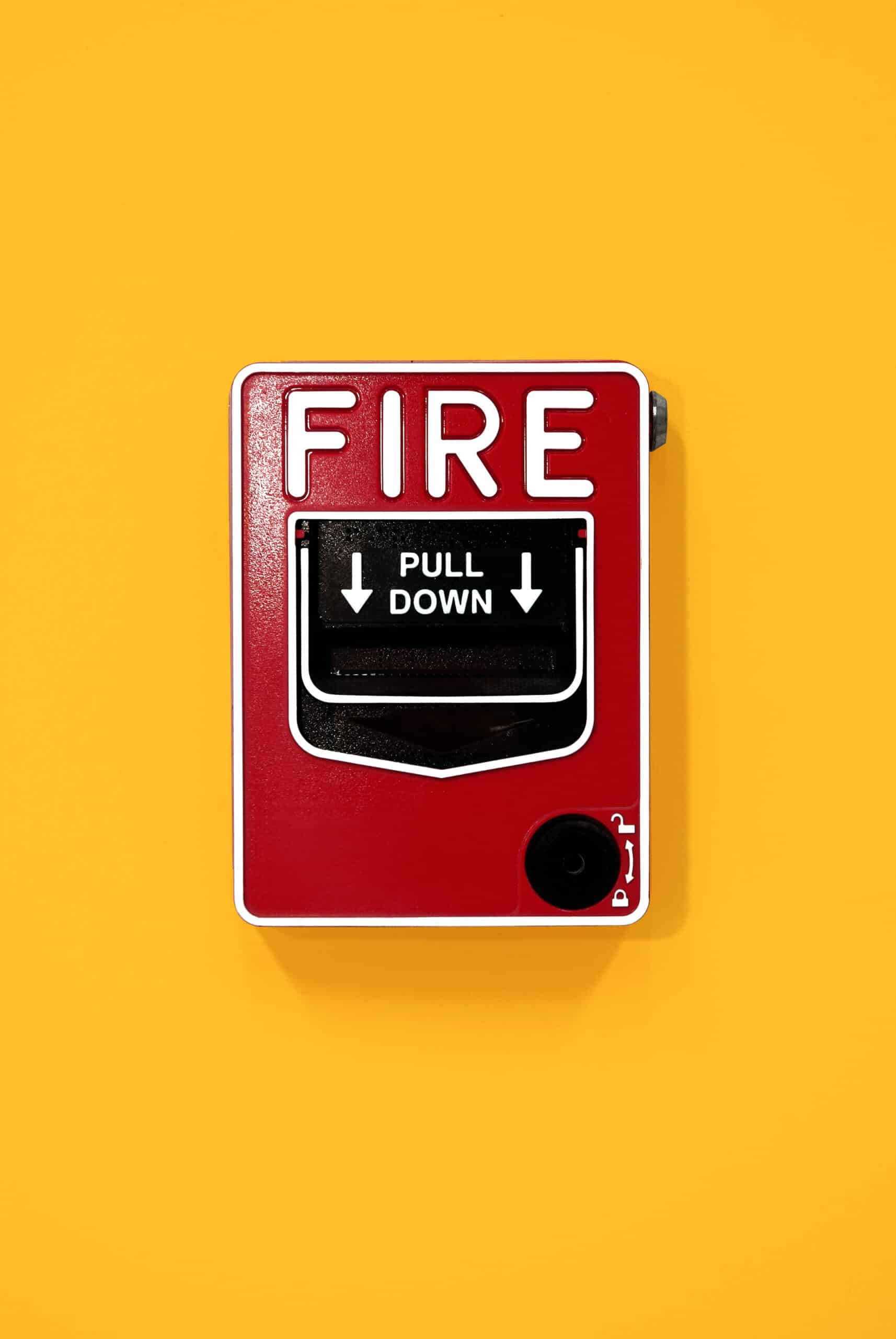 fire alarm on wall 2022 09 21 20 16 43 utc