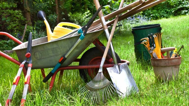 nettoyer ses outils de jardinage