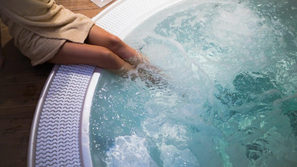 jacuzzi relaxant