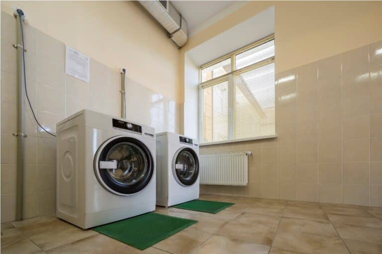 modern new industrial washing machines on rubber i 2023 10 11 03 46 50 utc