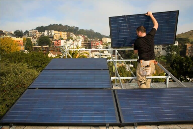 Choisir le Bon Kit Solaire pour votre Rénovation Énergétique