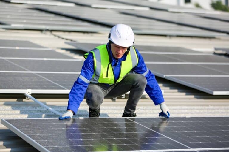 Choisir un Kit Panneau Solaire 3000W pour l’Autoconsommation Énergétique